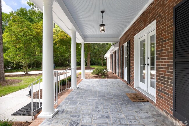 Photo - Room in House on Joyner Pl