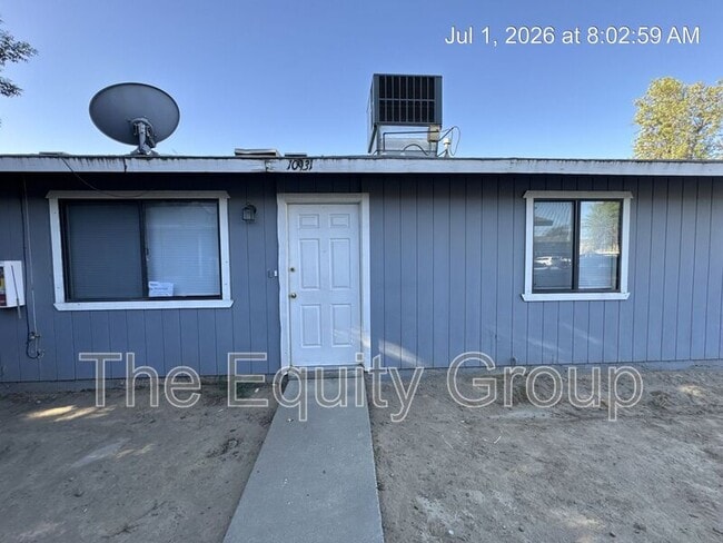Building Photo - 10931 Thompson Dr