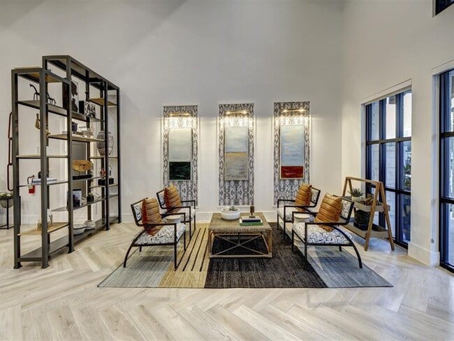 Photo - Leander Park