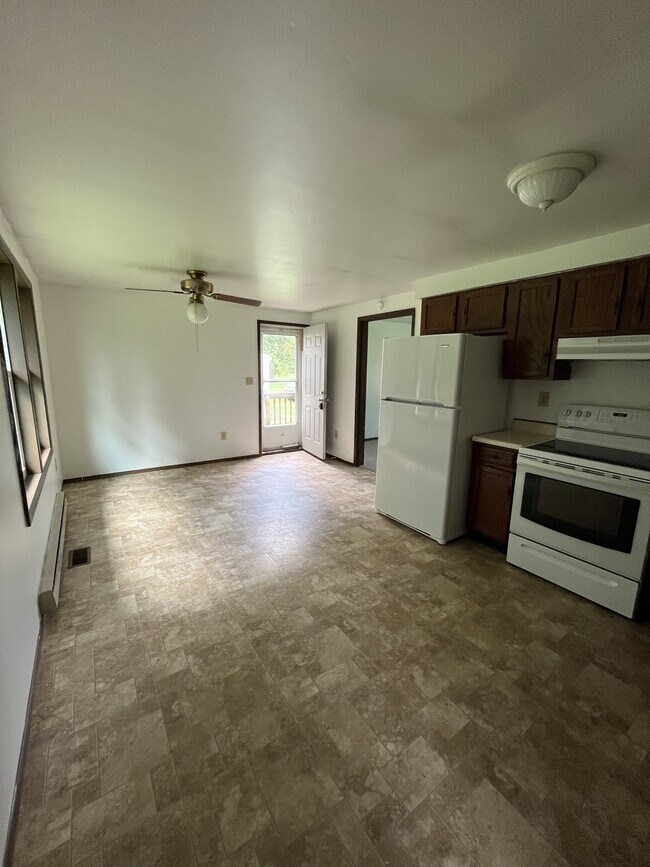 Photo - 4715 Hebbardsville Rd