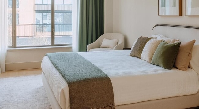 Photo - Madison Oaks