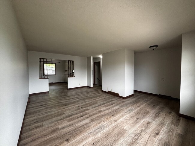 Photo - 3 Bedroom 2 Bath Duplex