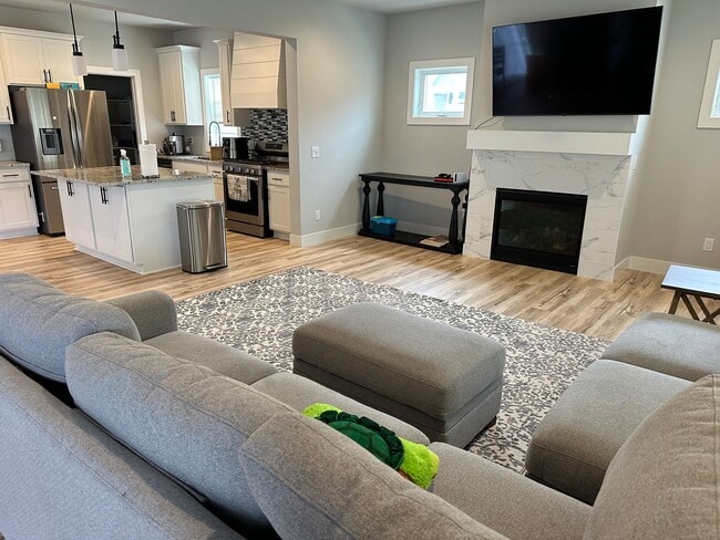 Photo - 4889 Tat Soi Rd