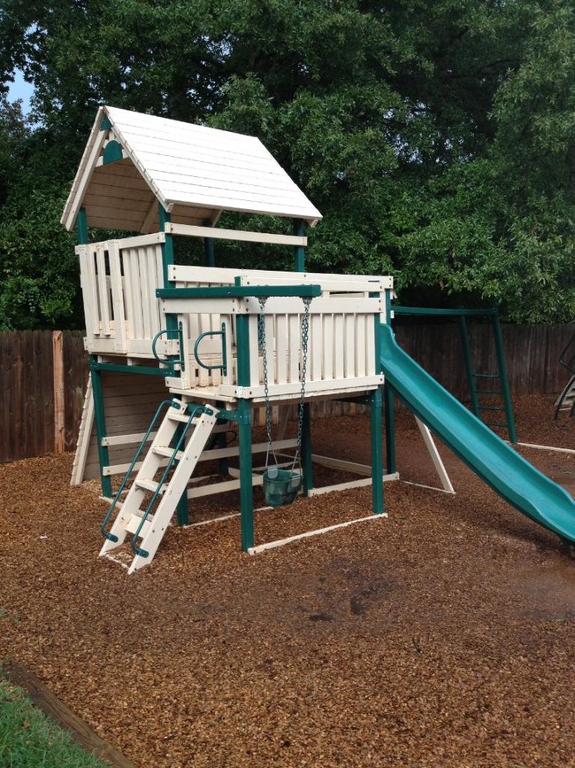 Photo - Pleasant View Apartments