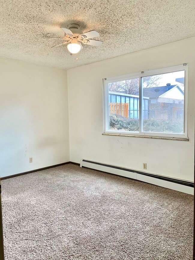 Photo - Great Two Bedroom, One Bath Apartments for Rent in East Loveland!  2 Weeks Free, Flexible lease t...