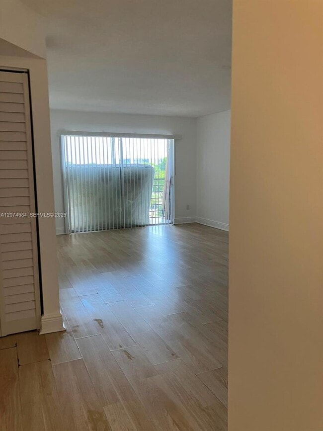 Photo - 2800 NW 56th Ave Unit H405