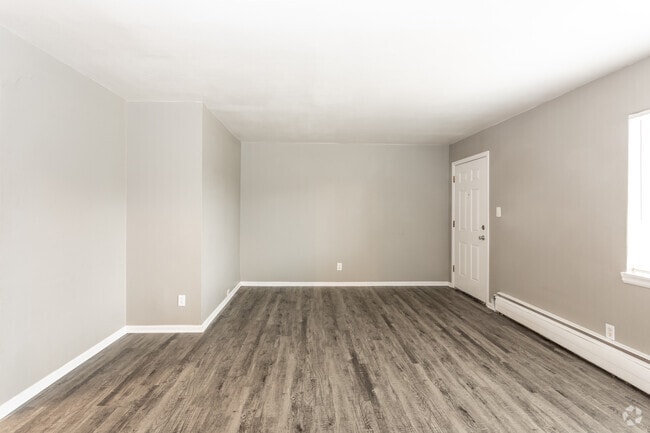 2BD, 1BA - 690SF - De Cortez