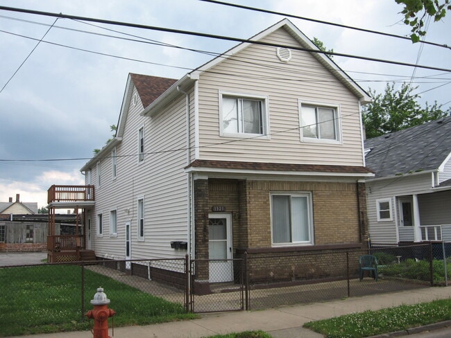 Photo - 1321 Buhrer Ave Unidad 3