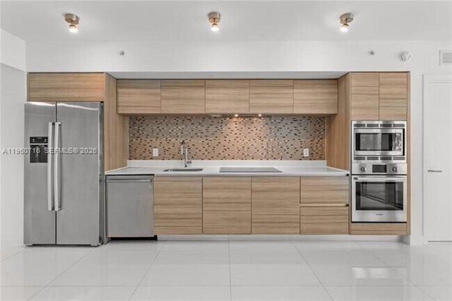 Photo - 6620 Indian Creek Dr Unidad 6620 Indian Creek Dr  116