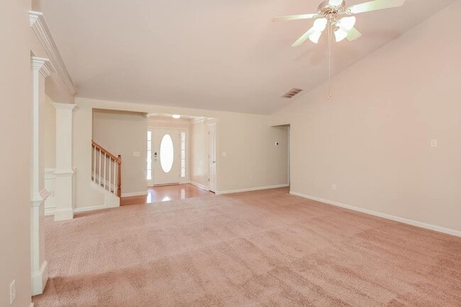 Photo - 1320 Martins Down Dr SE