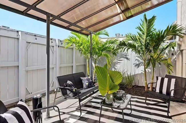 2015 NW 37th Terrace