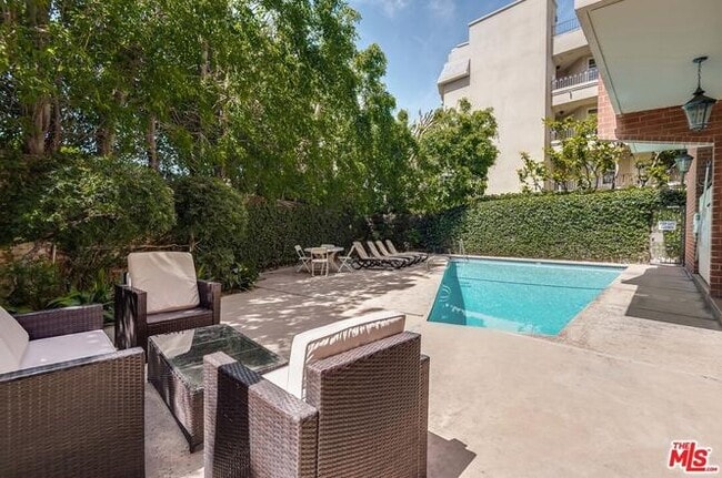 Photo - 11750 W Sunset Blvd Unidad 114