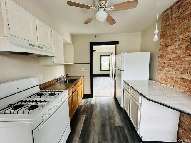 Photo - 78 Garden St Unit B