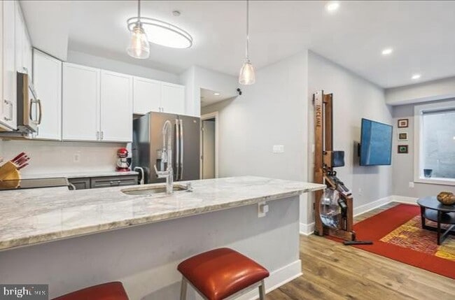 Photo - 1340 Nicholson St NW Unit 2