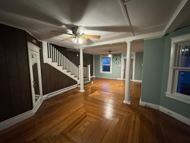 Livingroom - 2214 Main St