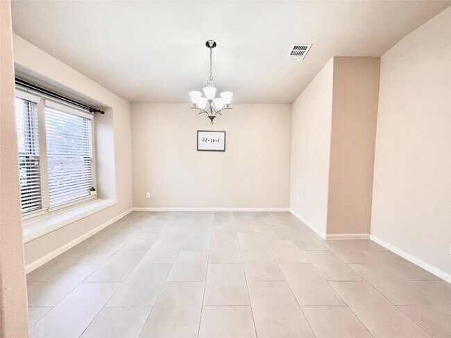 Photo - 19339 Vermillion Ct