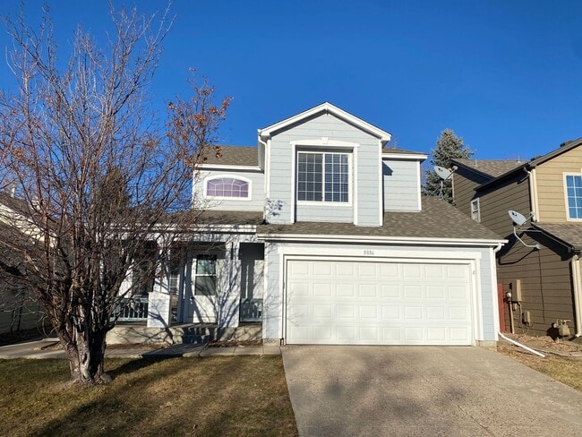Building Photo - Lovely Cottonwood Home!