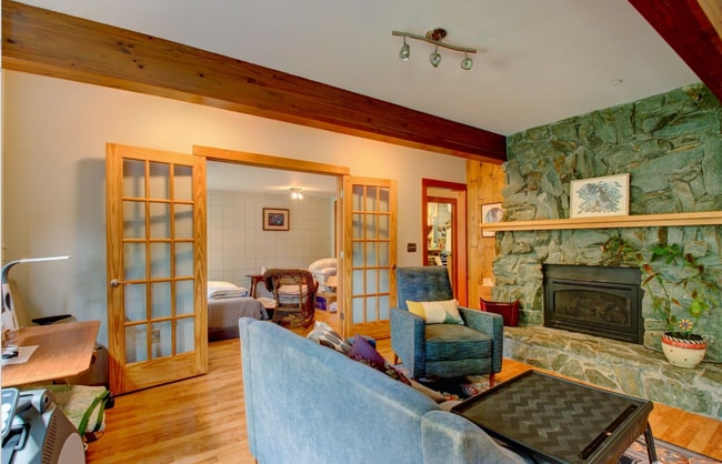 Photo - 16475 Fairway Dr Unidad Basement Apt 1 bedroom