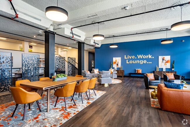 Lobby - Cityline Station