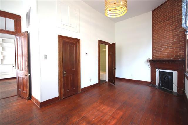 Photo - 1701 Prytania St