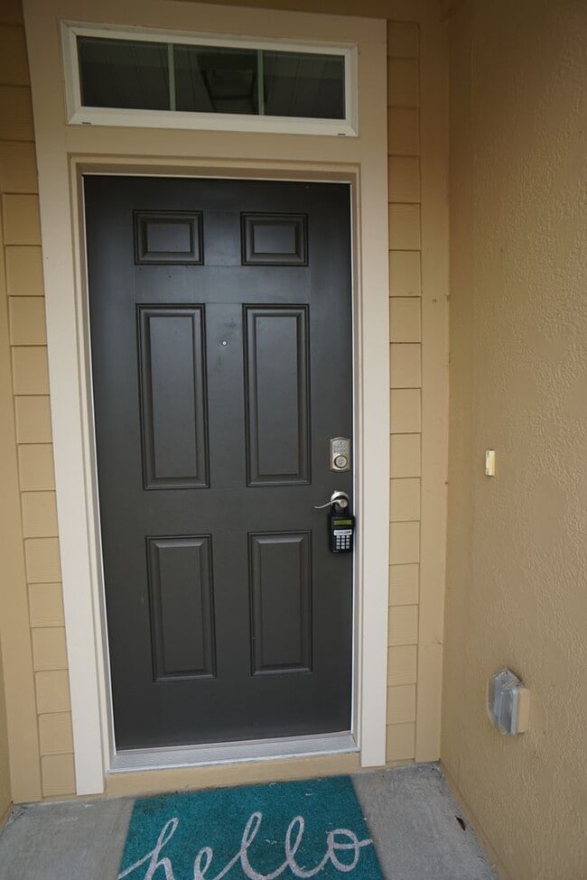 Photo - 4/2 Big Family Home In Adams Lake Availabl...