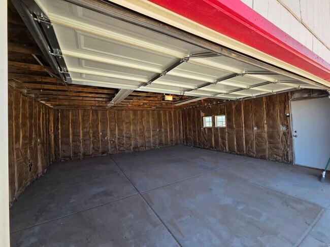 Photo - Queen Creek 3 bed / 2 bath on just under 5 Acres with private well! No HOA!