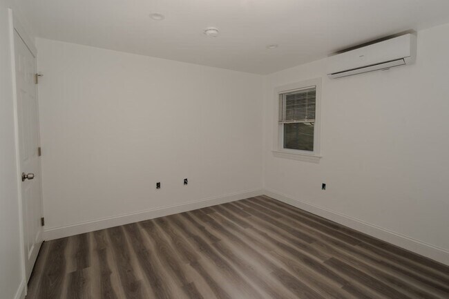 Photo - 11 Park St Unit 8