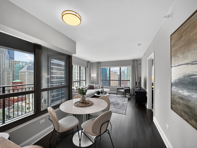 Photo - 61 W Hubbard St Unit 1506