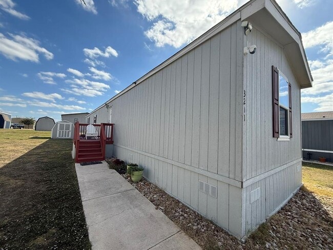 Building Photo - 3211 Windy Shelf Bnd
