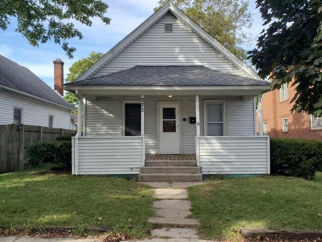 Building Photo - 222 W Battell St