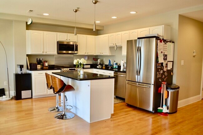 Photo - 1306 Columbia Rd Unit 4E