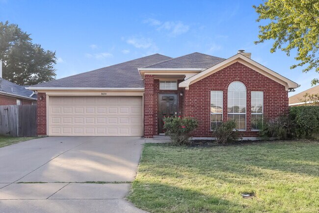 Building Photo - 8600 Cove Meadow Ln Rental