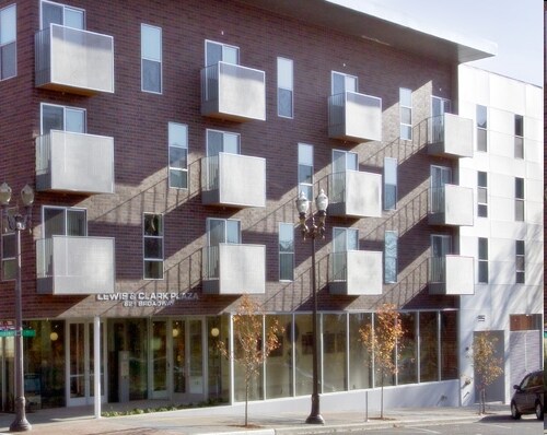 Photo - Lewis and Clark Plaza