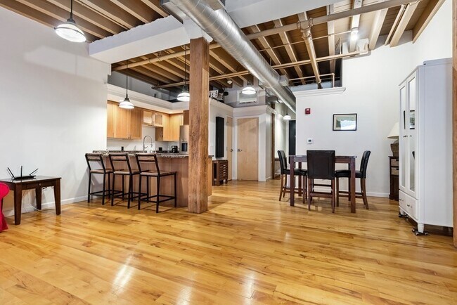 111 Beach St Unit 3D
