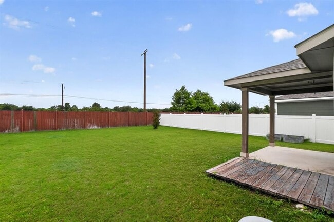 18308 Cuyahoga Dr