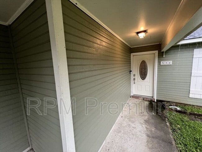 532 Fawn Lake Dr