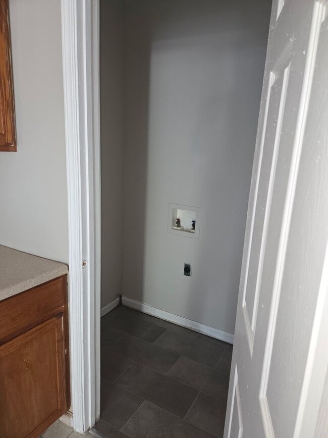 Photo - MGAM-1008 E Kirby Ave Unit 2