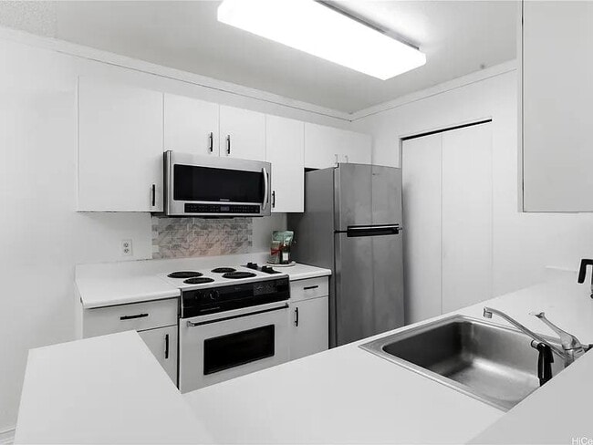Photo - 94-205 Lumiaina Pl, G202