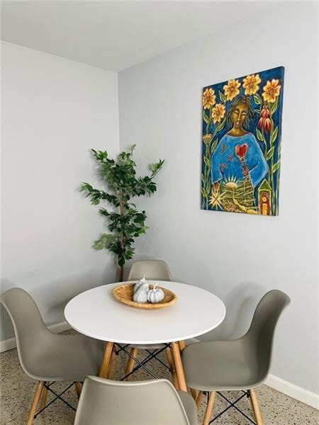 316 SW 15th St Unit 4