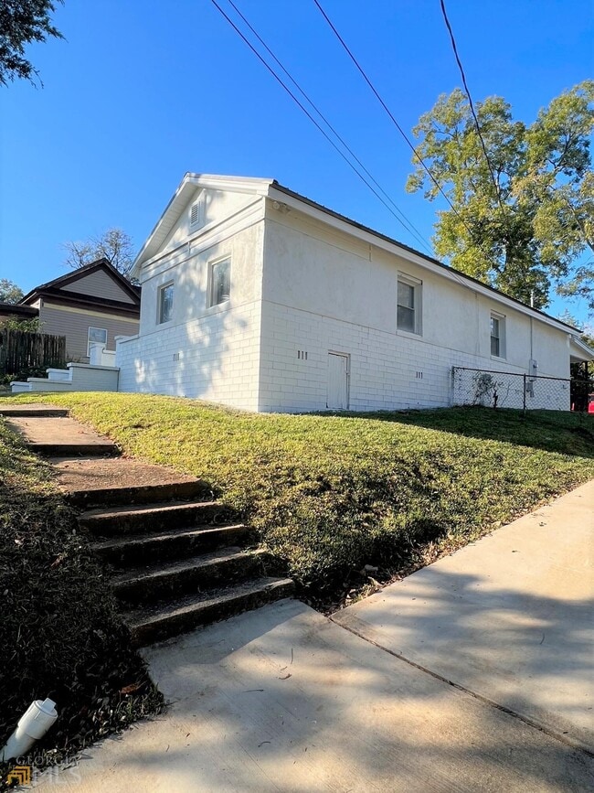 Photo - 500 N Liberty St