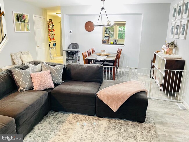 Photo - 16 Mateus Way