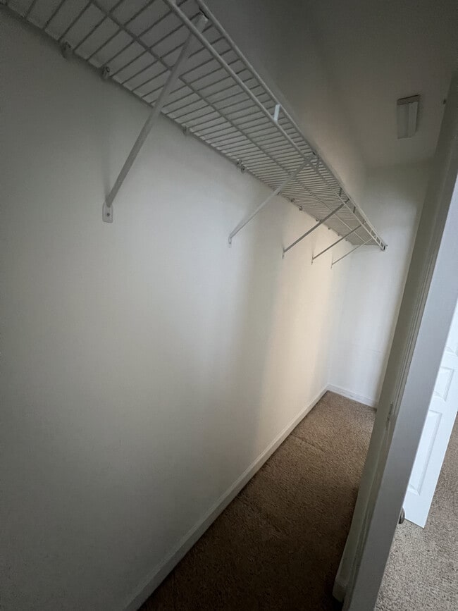 Photo - 18 Lakeview Pl