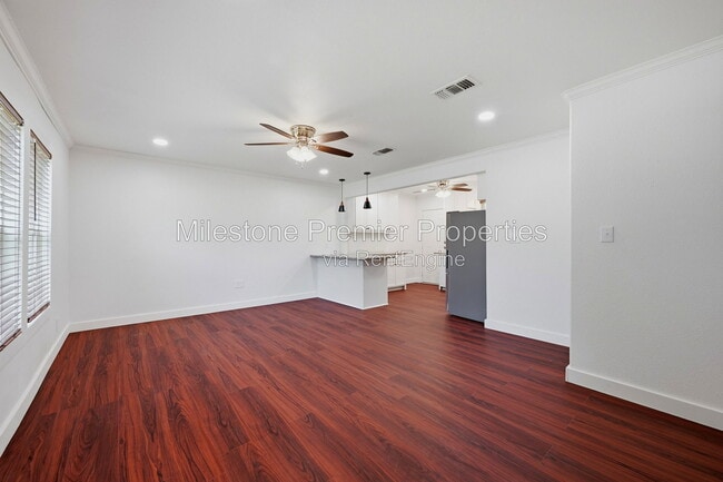 Photo - 1107 W Hanna St