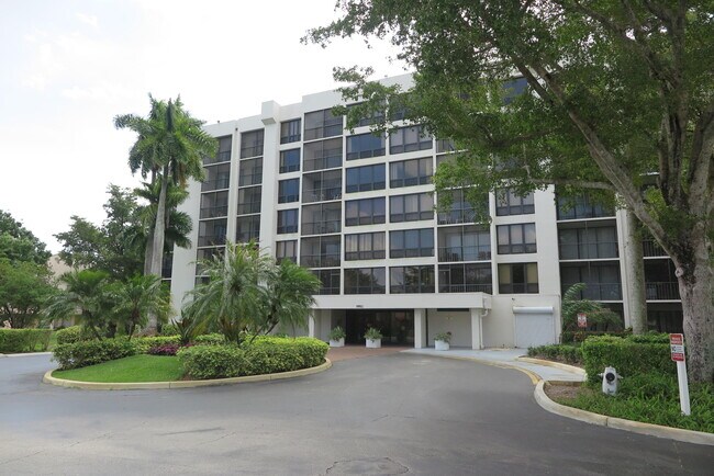 Photo - 5951 Wellesley Park Dr Condo Unit 601