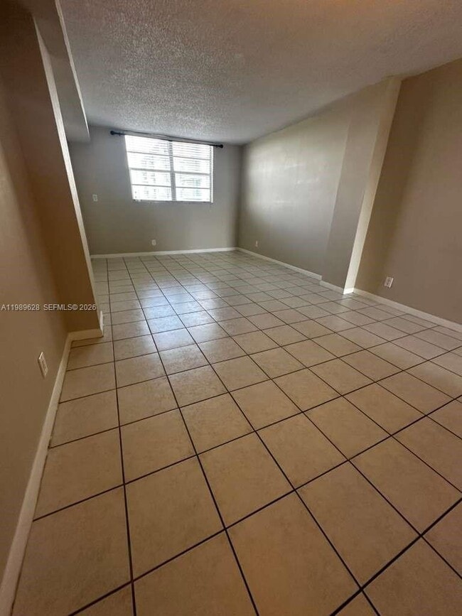 Photo - 2903 N Miami Beach Blvd Unit 805