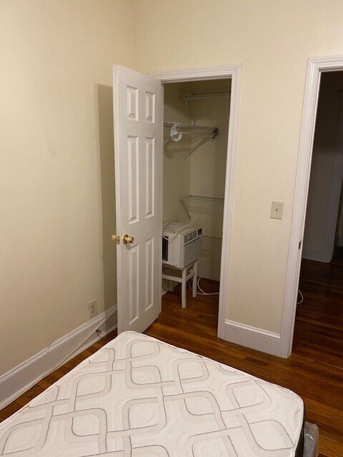 *Pictures are representative samples of the advertised unit. In some cases, the actual units you tou - 21 Westbourne Ter Unit 1D