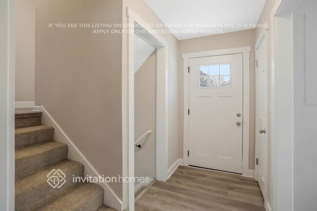 Photo - 883 Meadow Rock Dr