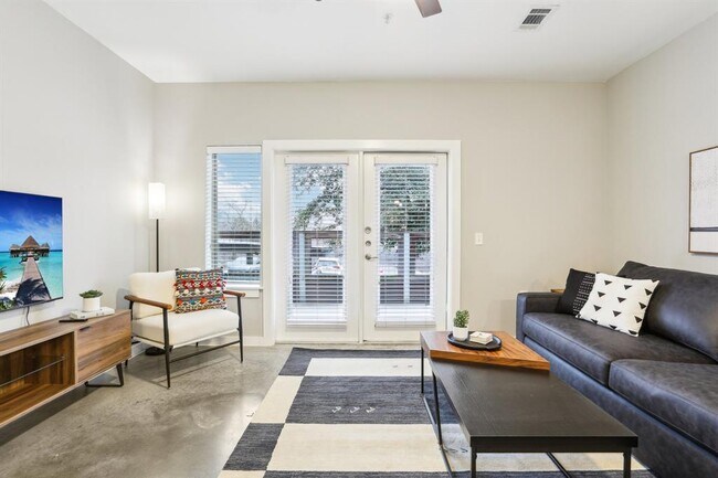 Photo - 2505 Thornton Rd Unit 1107