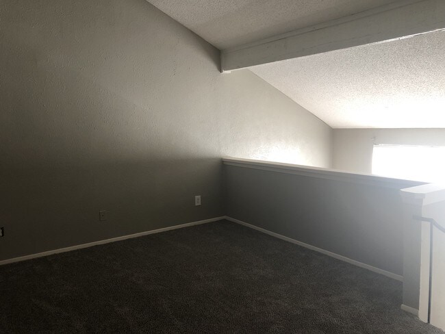 Photo - Rustic Ridge