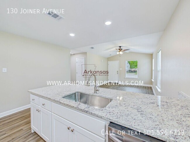 Photo - 130 Joiner Ave